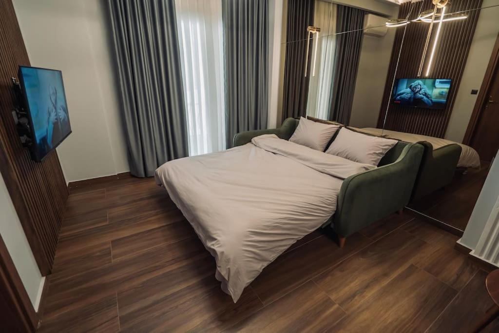 Individualliving 1 Excellent Central Location !!! سالونيك المظهر الخارجي الصورة